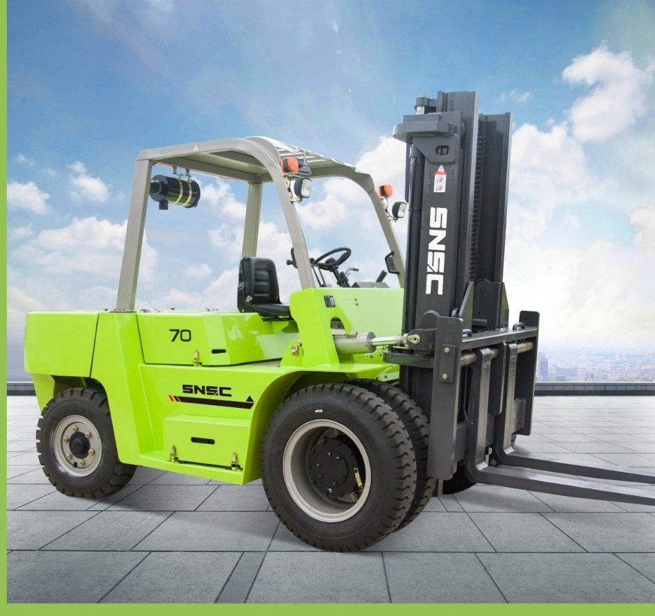 SNSC FD70S 7 ton Diesel forklift